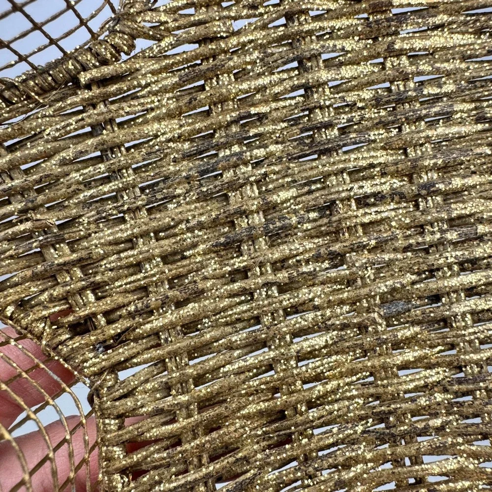 Vtg Gold Glitter 8 inches Wicker Metal Star Shaped Tabletop Basket Small Shimmer